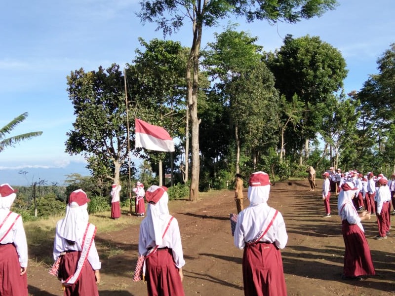 UPACARA BENDERA